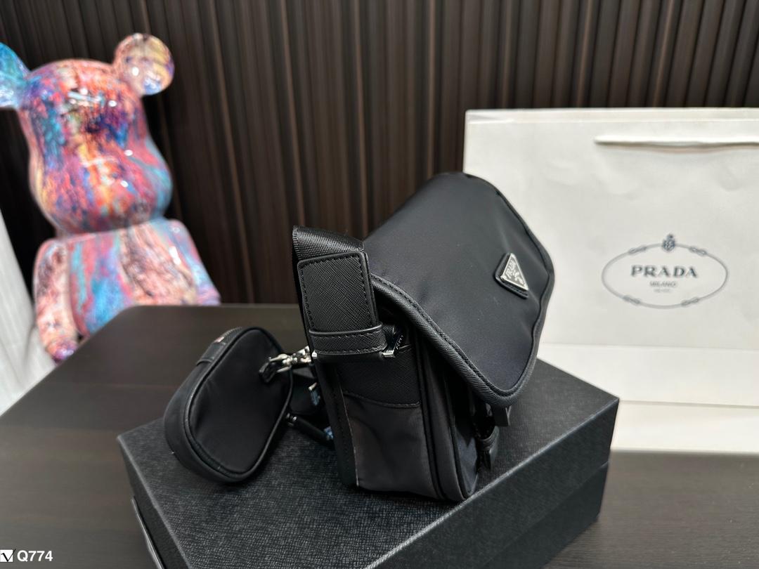 Replica Prada Bag 21*15CM