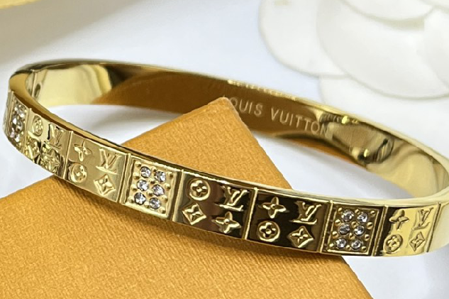 Replica LOUIS VUITTON Bangle