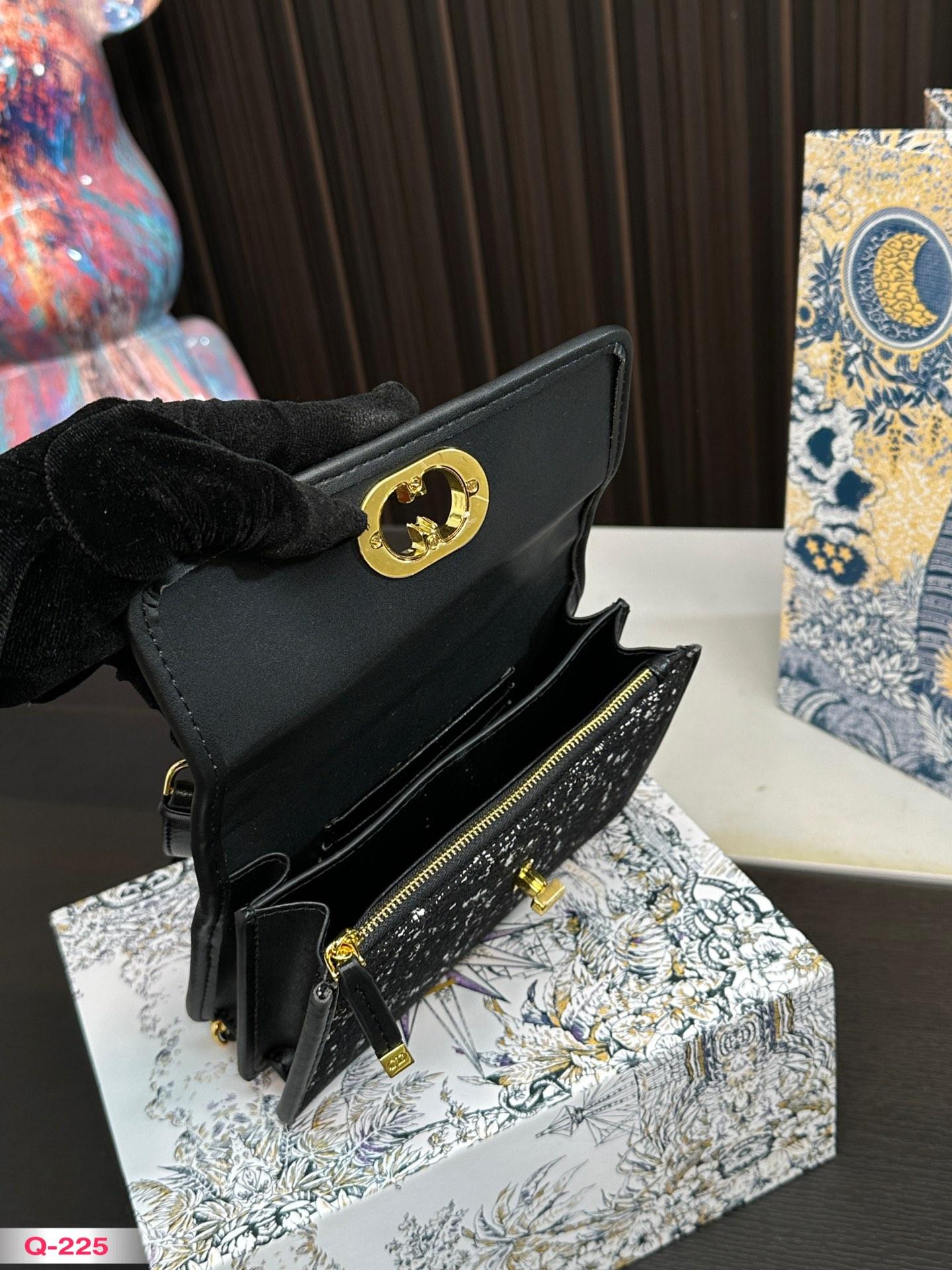 Replica Dior Bag 18*12CM