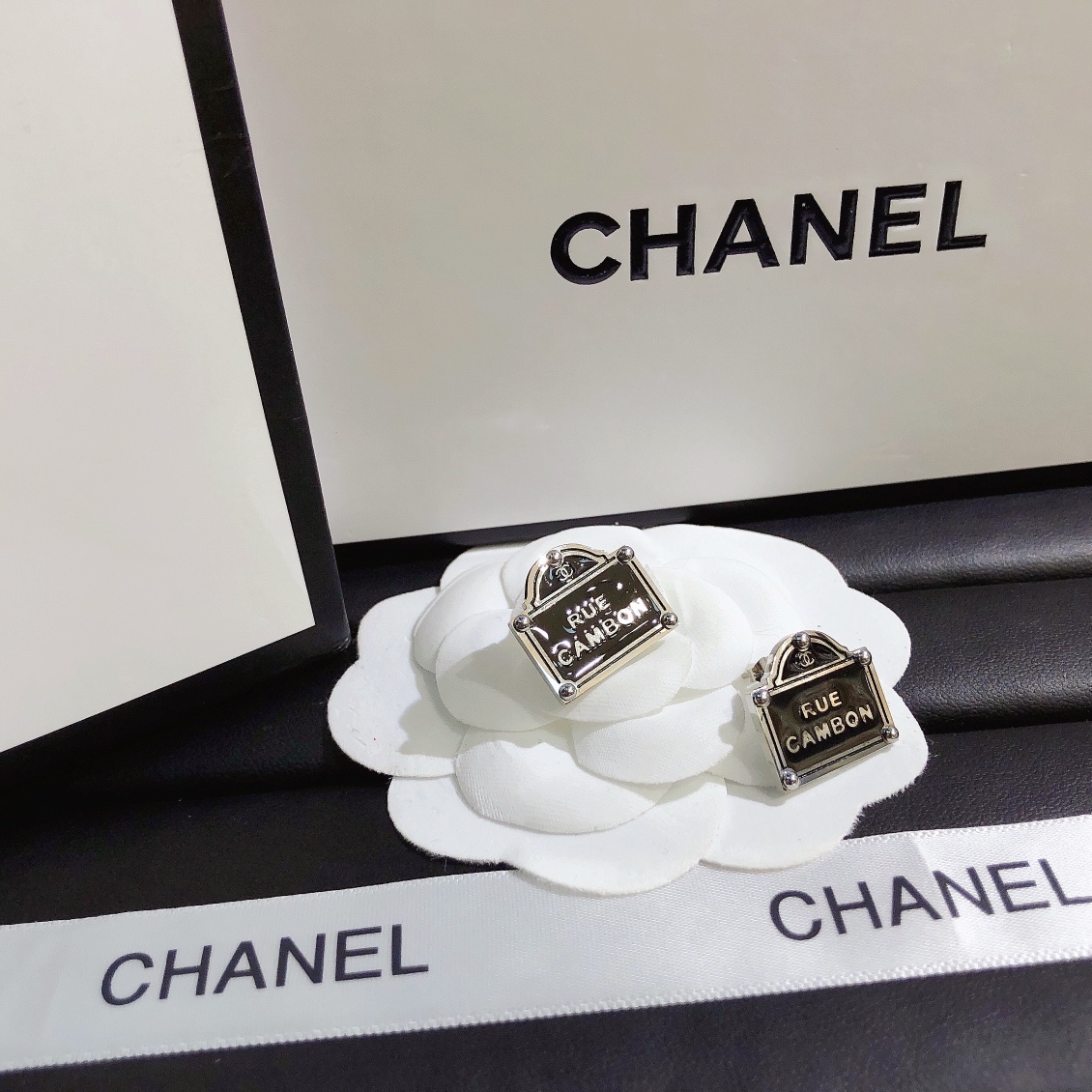 Replica CHANEL Earring