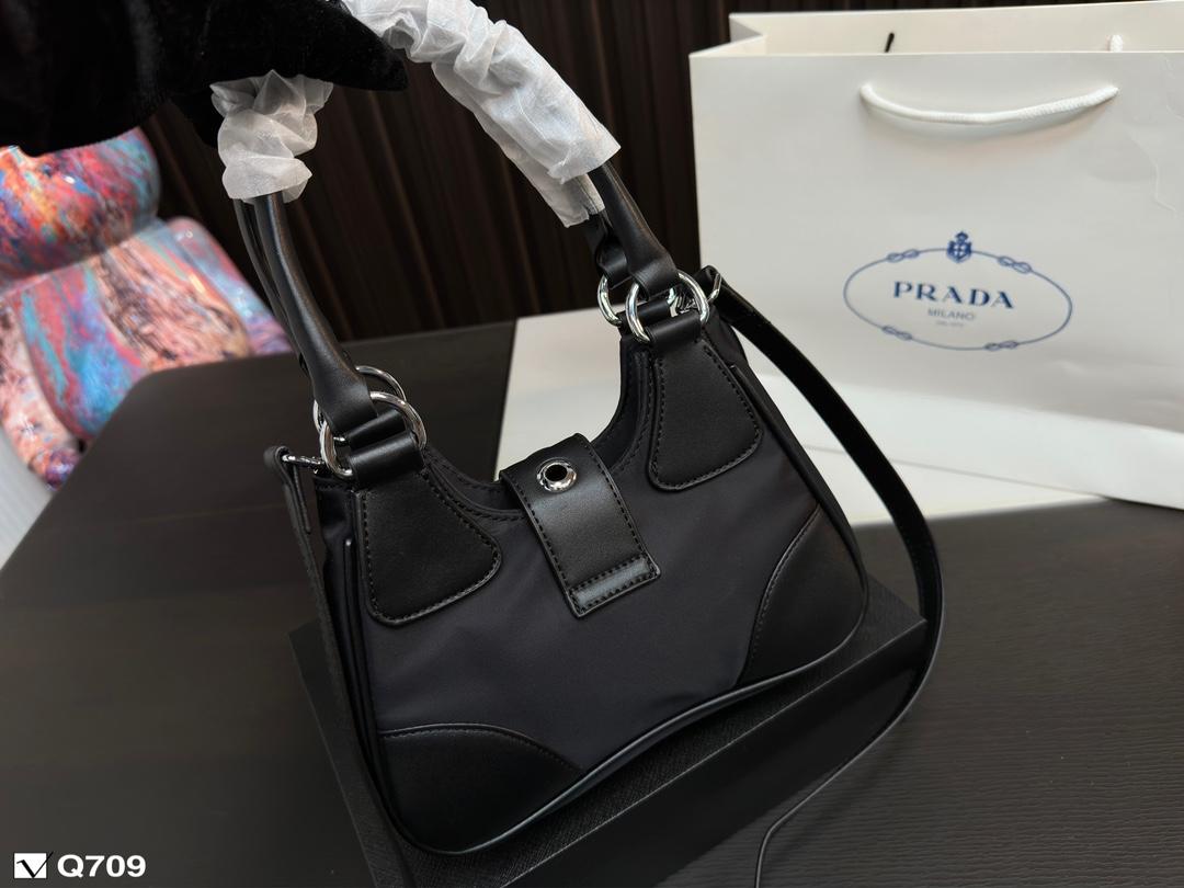 Replica Prada Bag 22*15CM