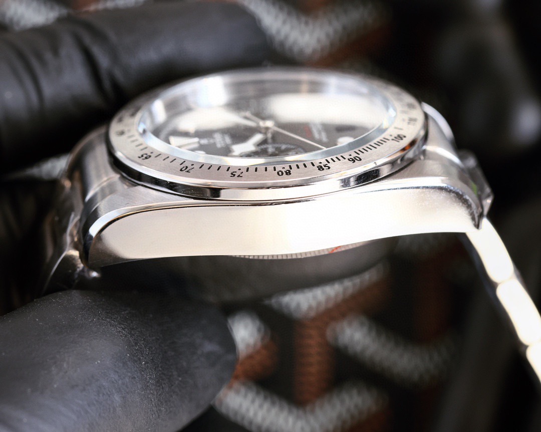 Replica Tudor 904l Stainless Steel Automatic Machine Watch 42MM