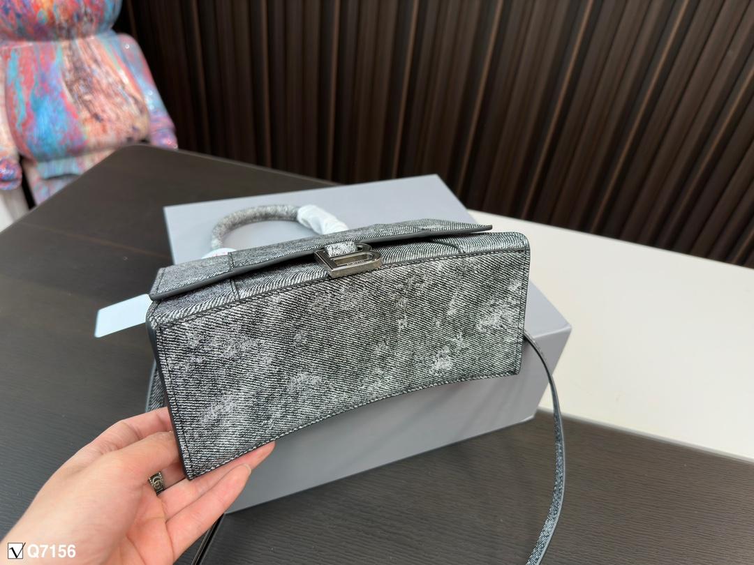 Replica Balenciaga Bag  23*10*14CM/19*8*12CM