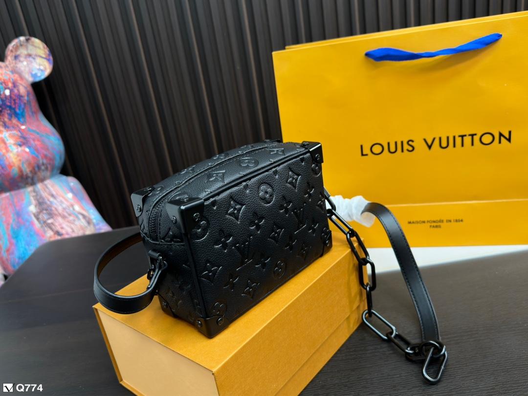 Replica Louis Vuitton Bag 18*12CM