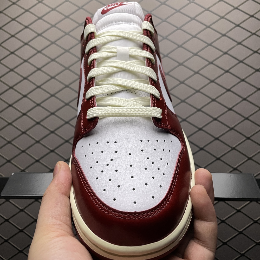 Replica Nike Dunk SB Shoe NK Dunk Low Team Red FJ4555-100 Size 35.5-47.5