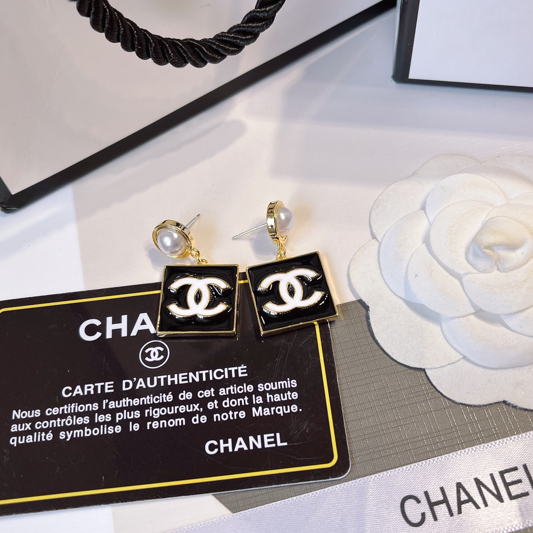 Replica CHANEL Earring