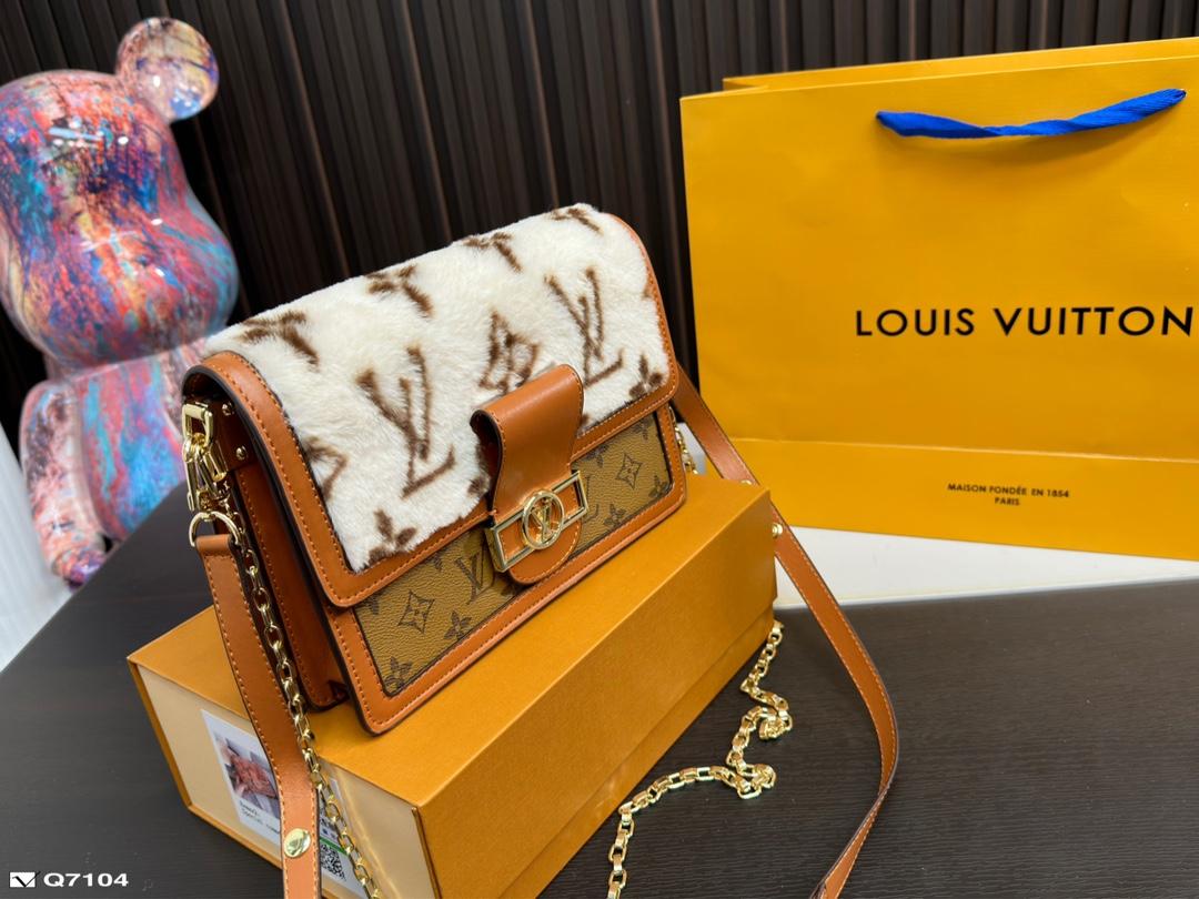 Replica Louis Vuitton Bag 24*17CM