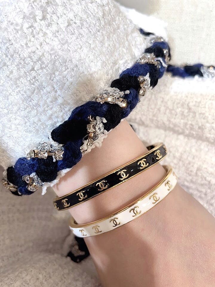 Replica CHANEL Bangle