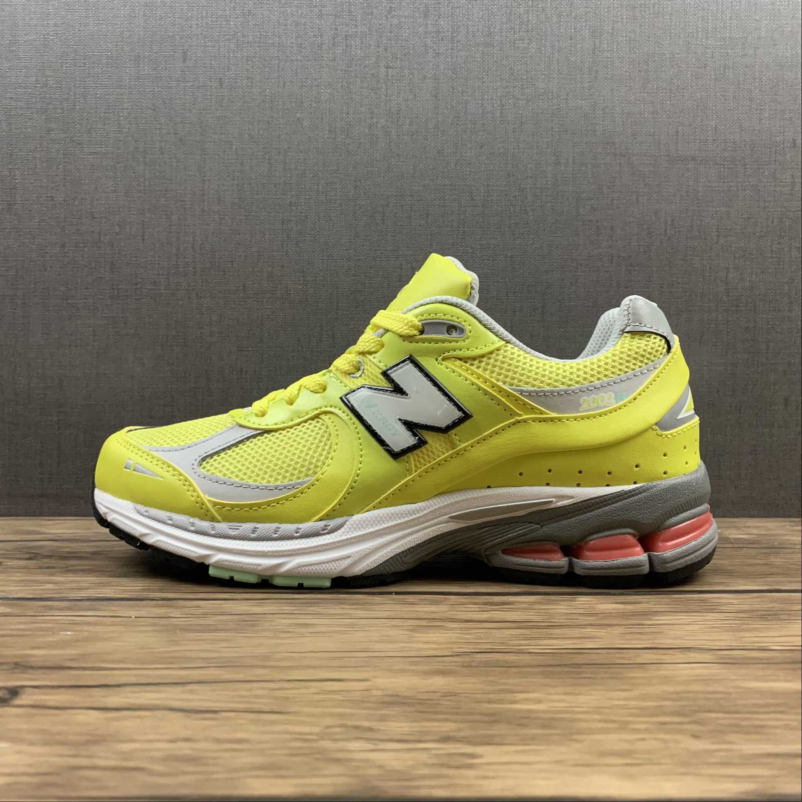 Replica New Balance Shoe New Balance NB2002 M2002RLC  36-45