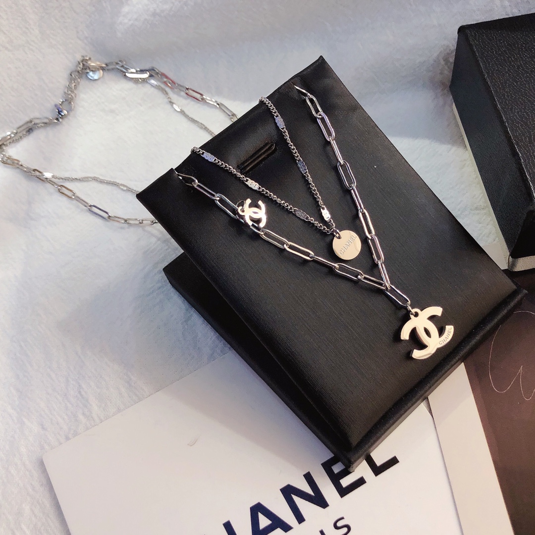 Replica CHANEL Necklace