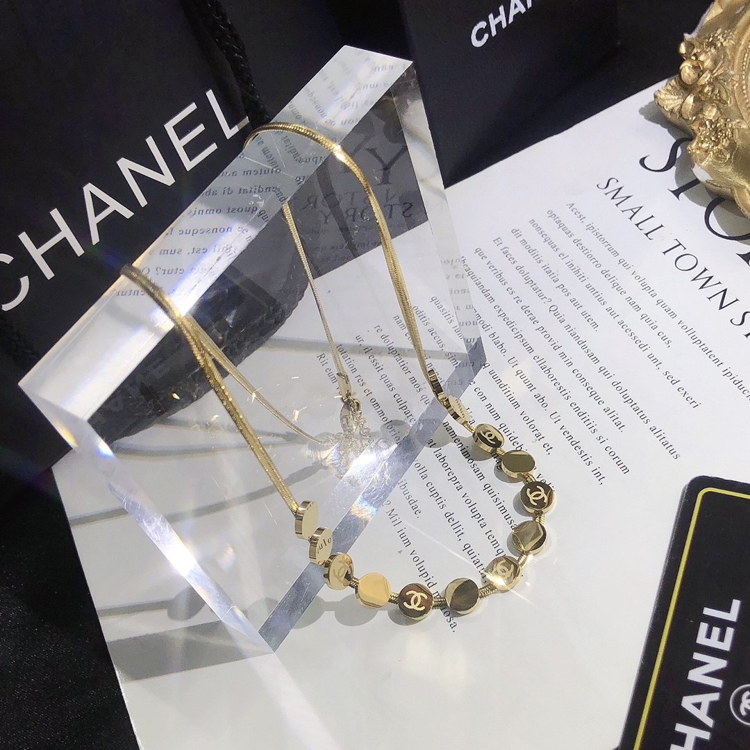 Replica CHANEL Necklace
