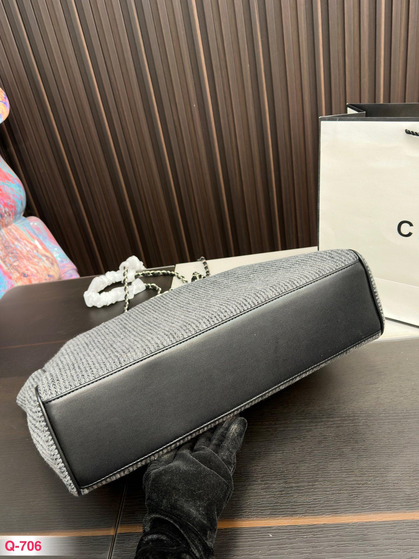 Replica Chanel Bag 40*30CM