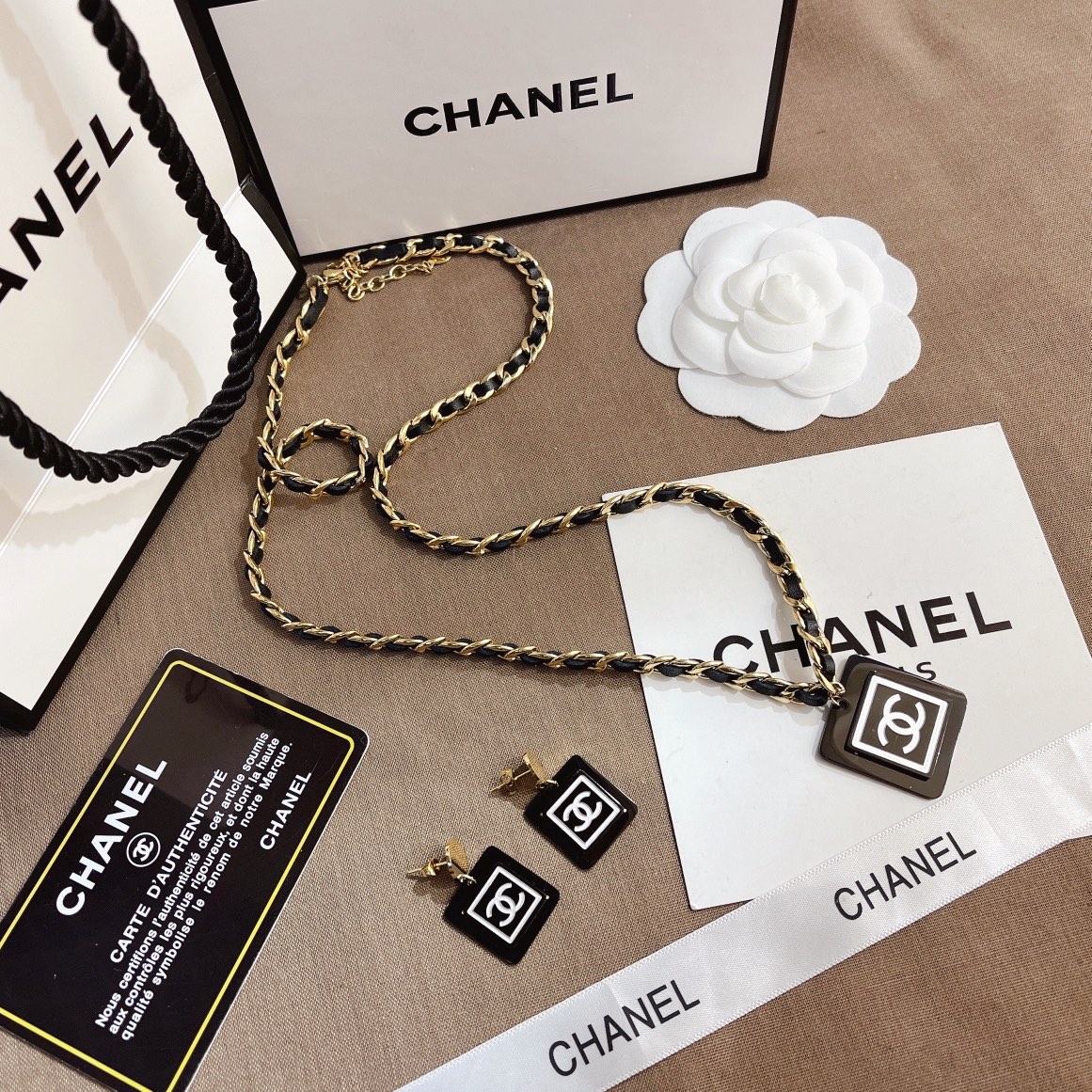 Replica CHANEL Necklace