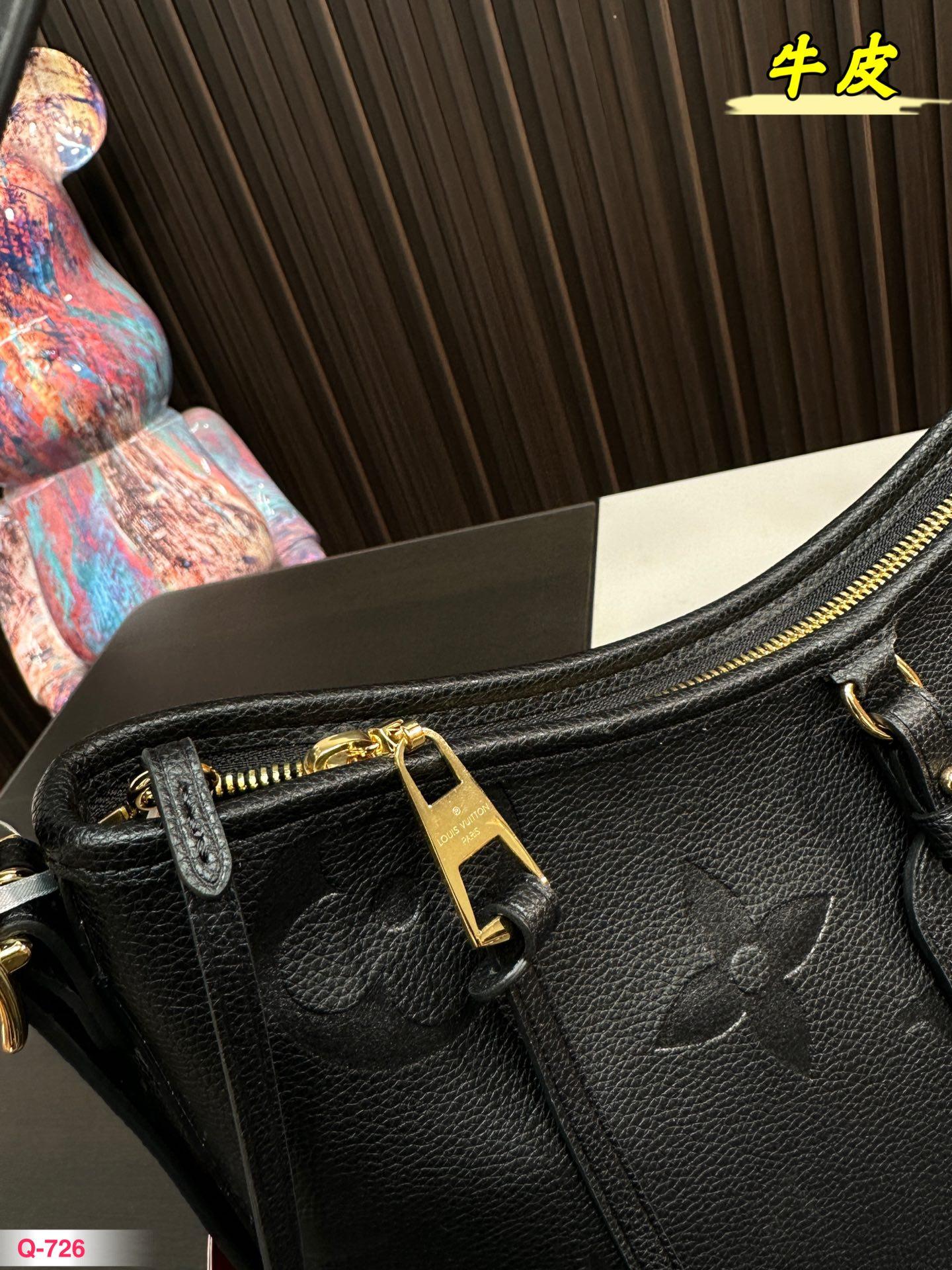 Replica Louis Vuitton Bag 31*21CM
