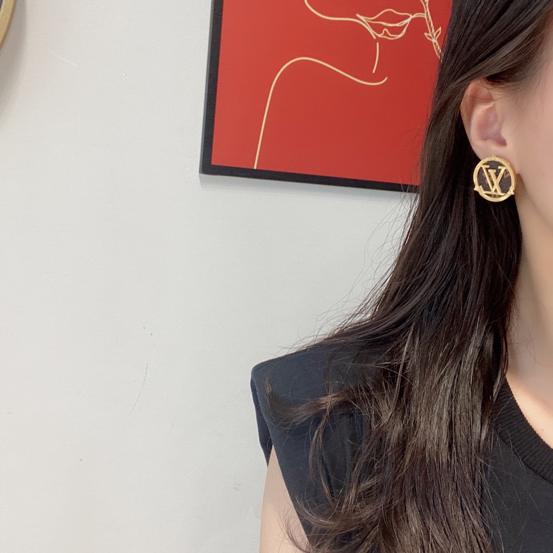Replica LOUIS VUITTON Earring