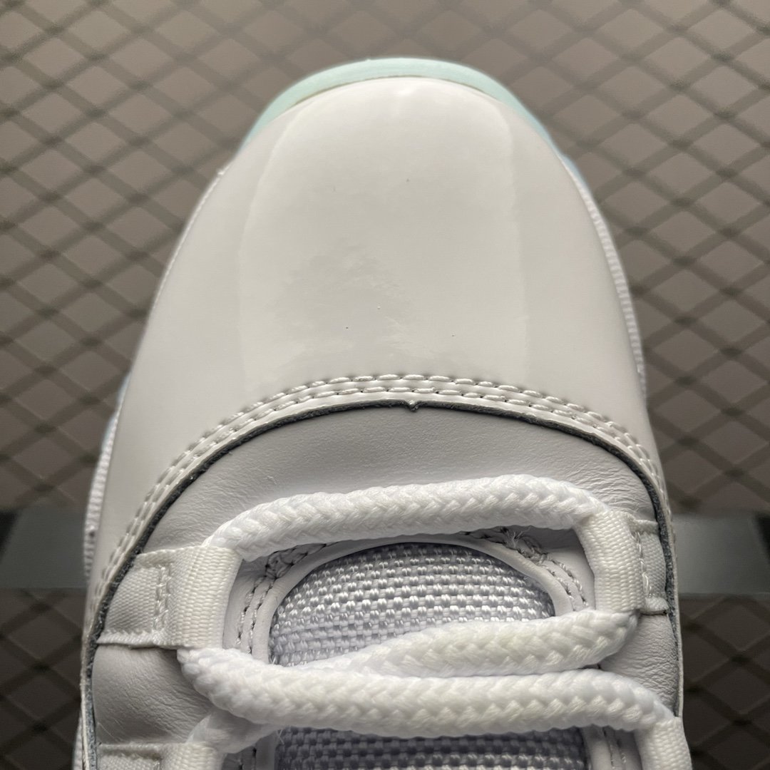 Replica Air Jordan Shoe Air Jordan 11 Retro Low Legend Blue 528896-117 36-39