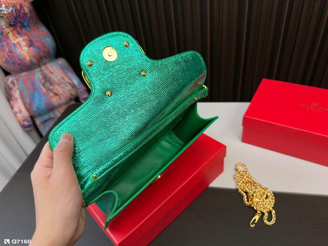 Replica Valentino Bag 25*14CM