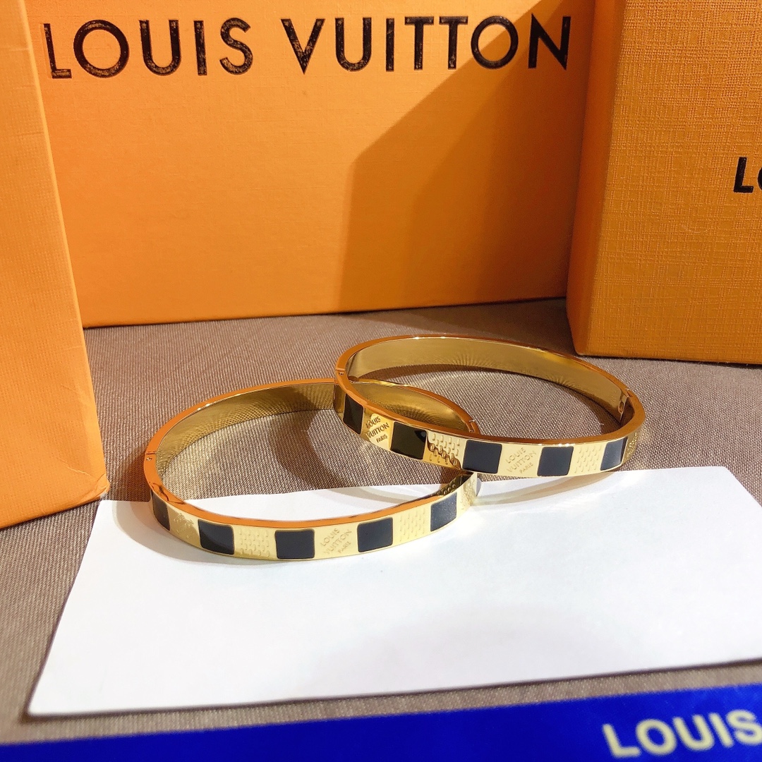Replica LOUIS VUITTON Bangle