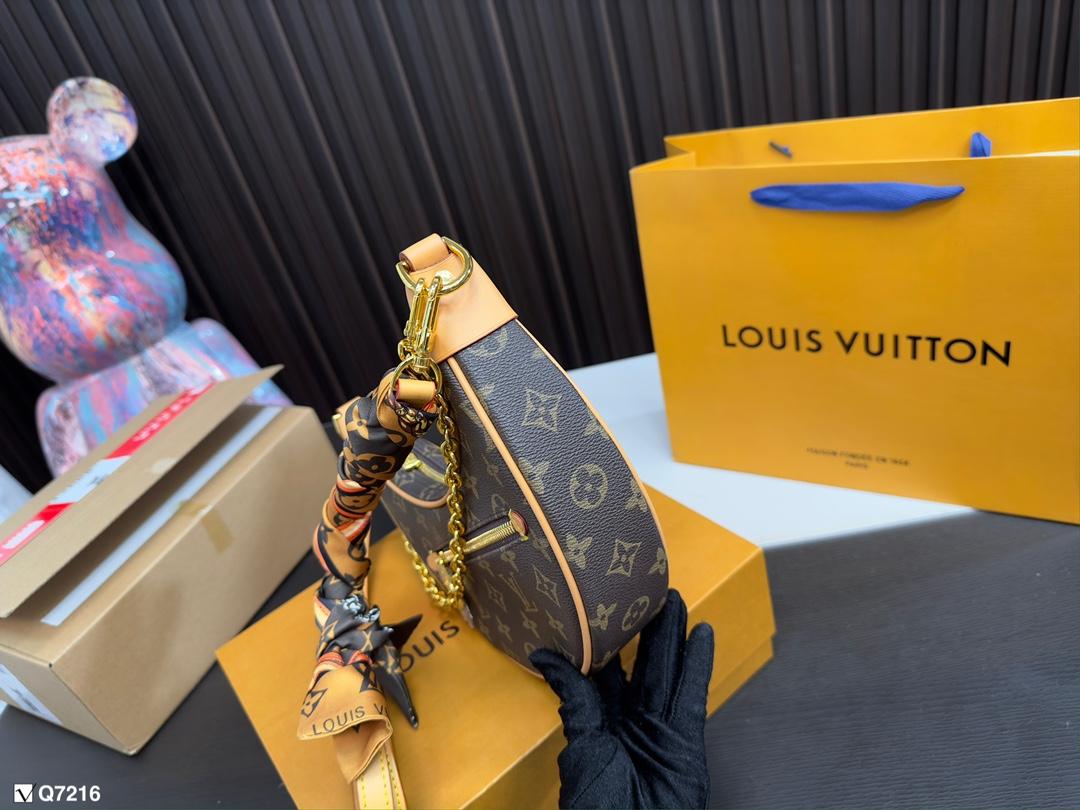 Replica Louis Vuitton Bag 22*11CM