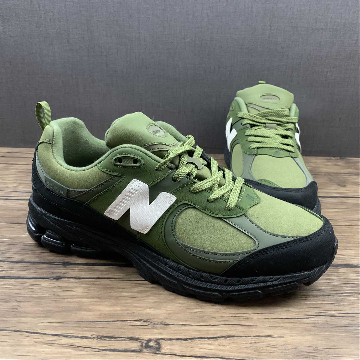 Replica New Balance Shoe  New Balance NB2002 M2002RBB  36-45