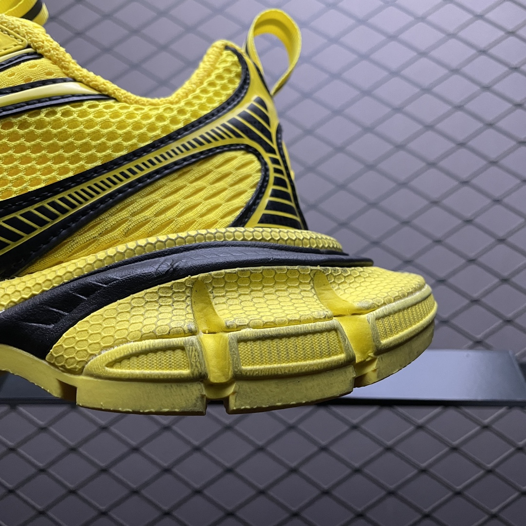 Replica Balenciaga Shoe Balenciaga Phantom Sneaker 3XL Yellow Size 35-46