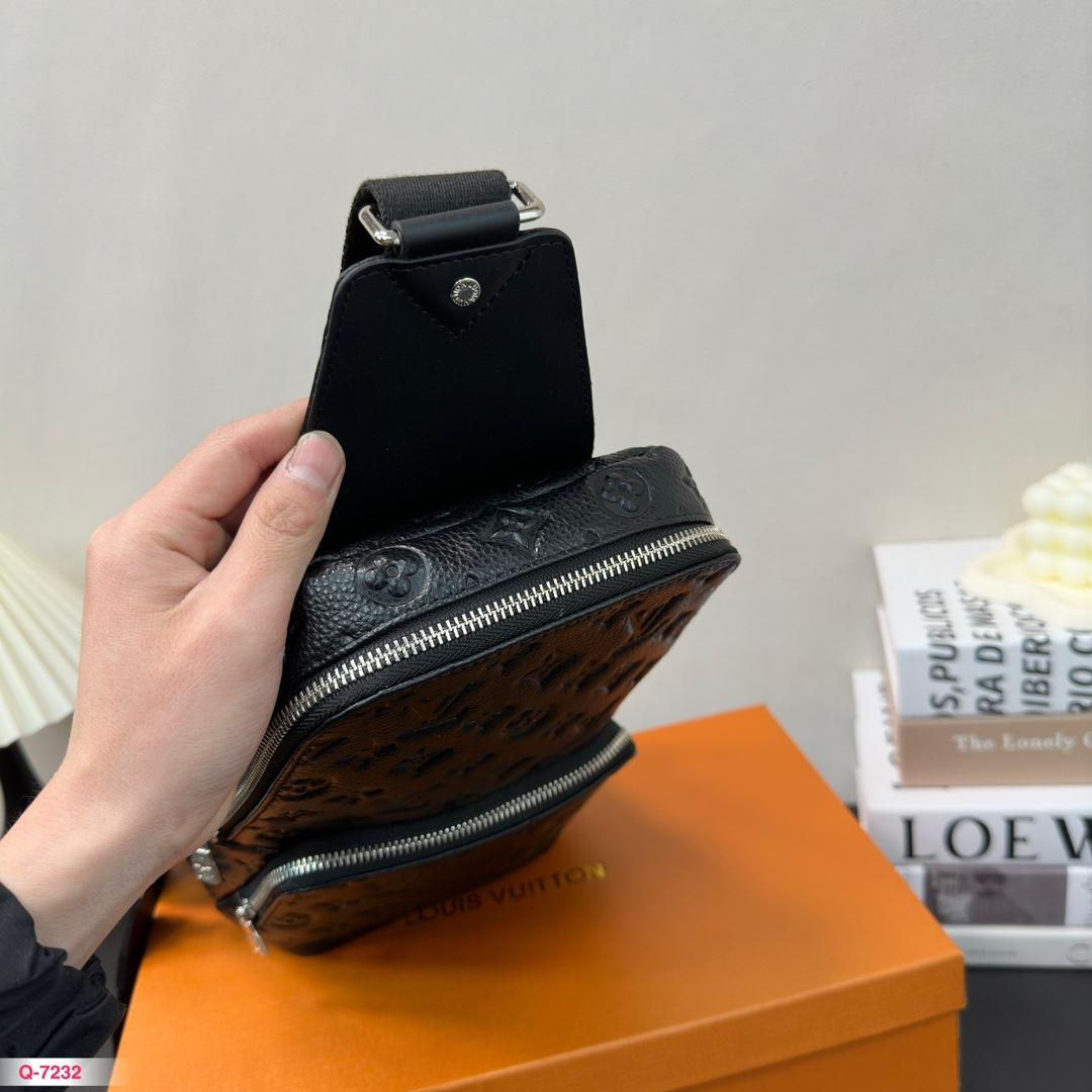 Replica Louis Vuitton Bag 30*21CM
