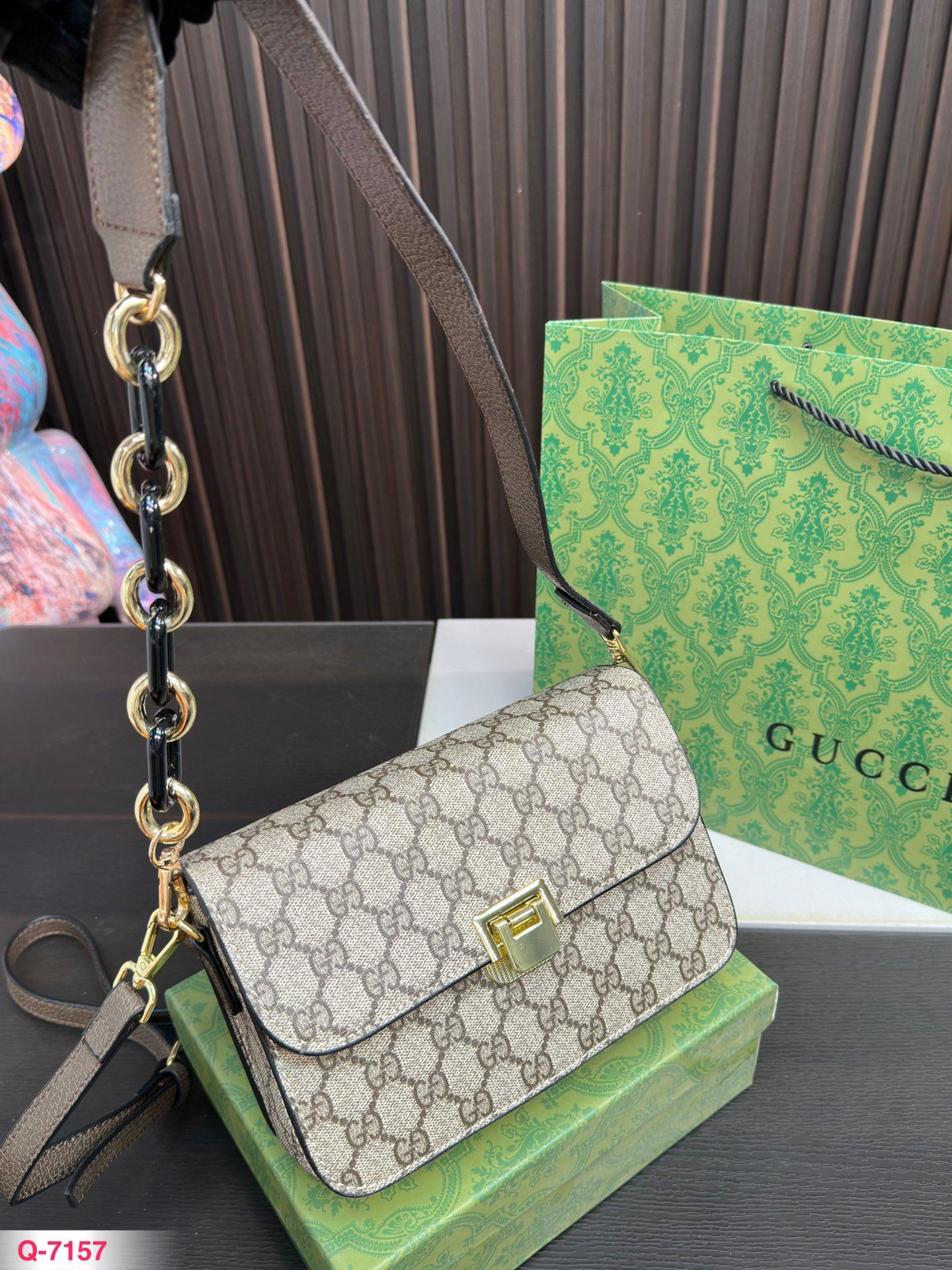 Replica Gucci Bag 20*15CM