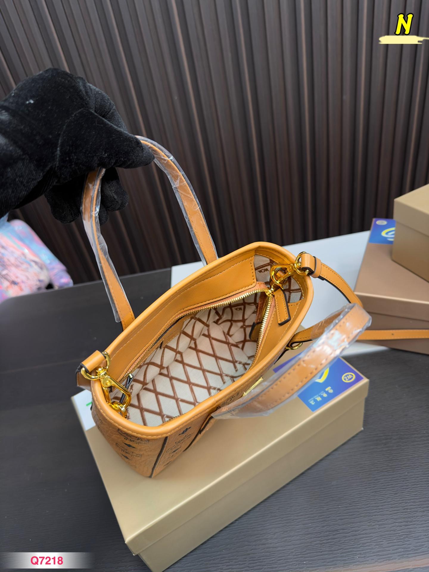 Replica MCM Bag 18*19CM