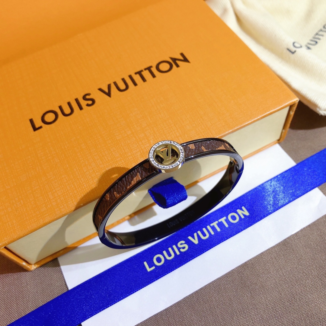 Replica LOUIS VUITTON Bangle