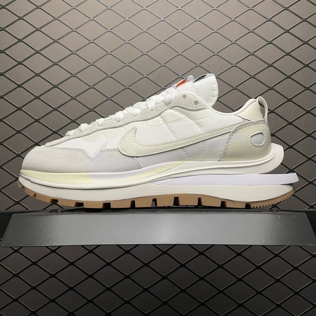 Replica Nike Shoe Sacai X Nike Vaporwaffle DD1875-100 Size 36-47