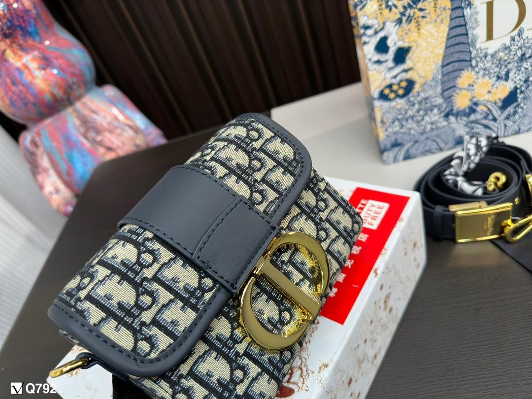 Replica Dior Bag 18*12CM