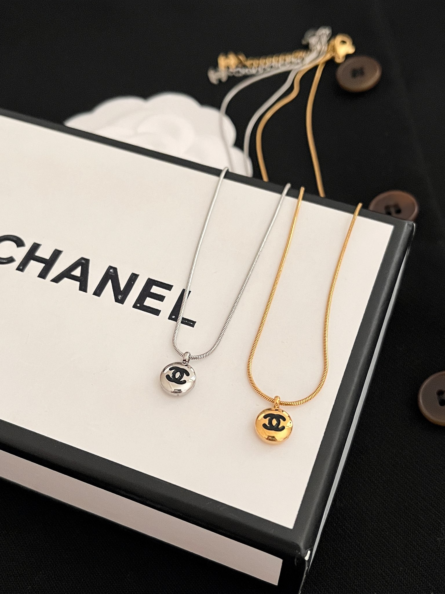 Replica CHANEL Necklace