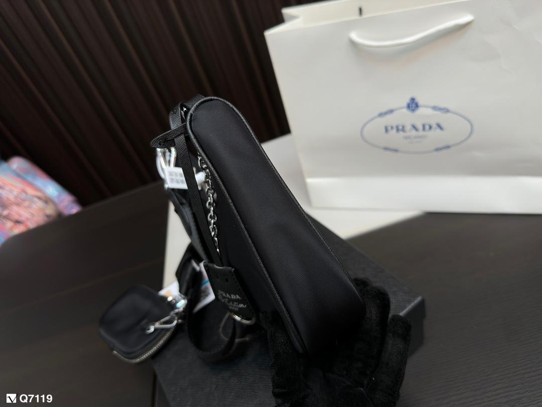 Replica Prada Bag 22*11CM