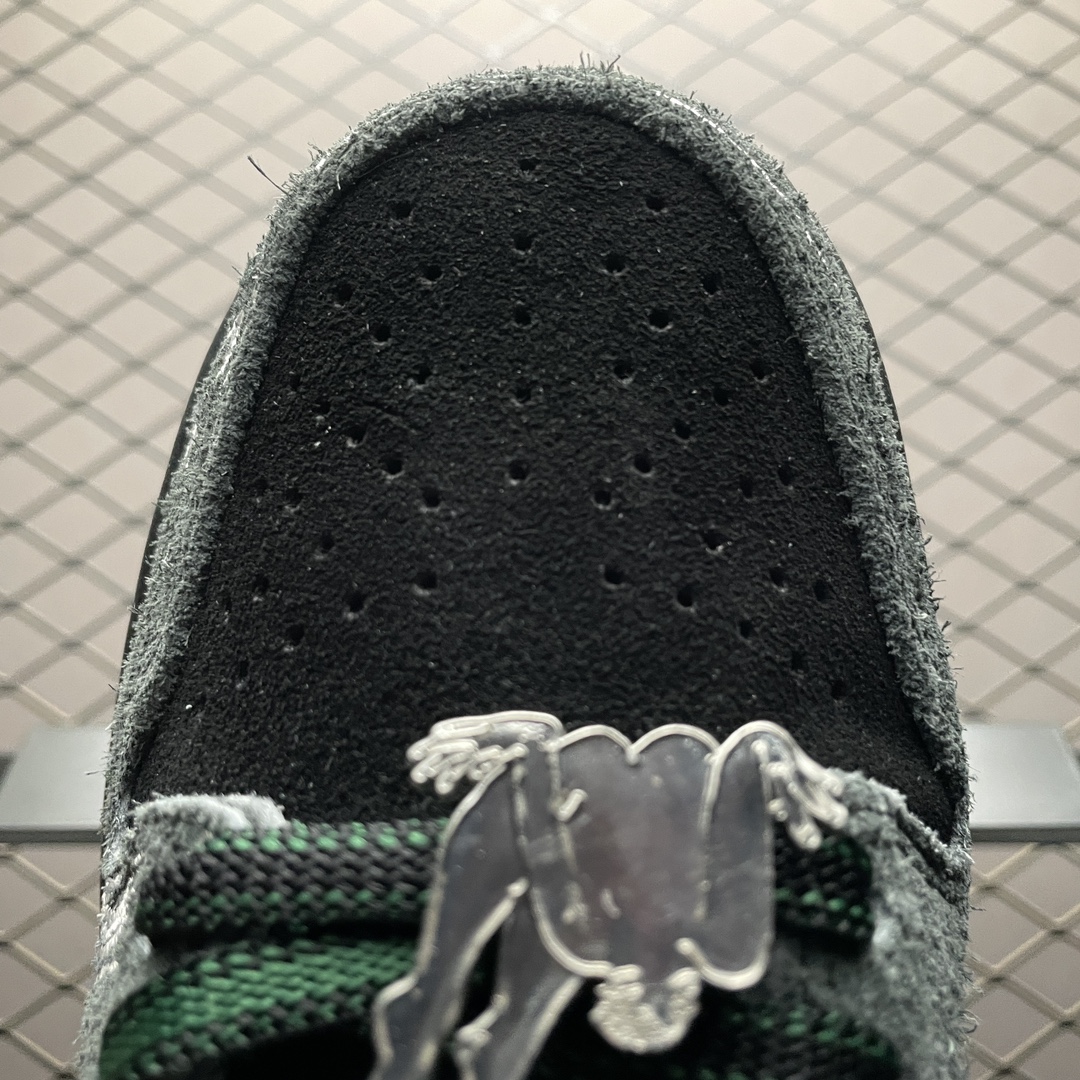 Replica Nike Dunk SB Shoe There Skateboards x Nike SB Dunk Low HF7743-001 Size 36-47.5