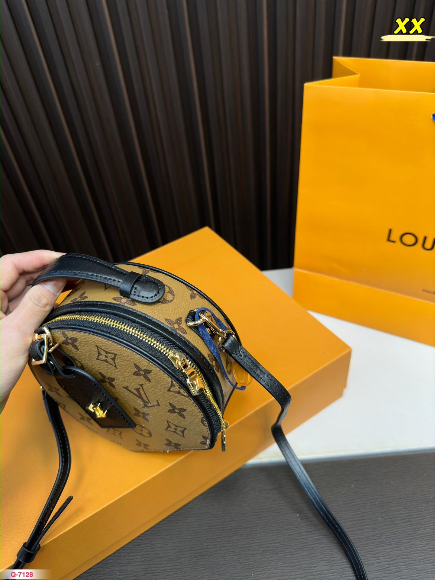 Replica Louis Vuitton Bag 16*17CM