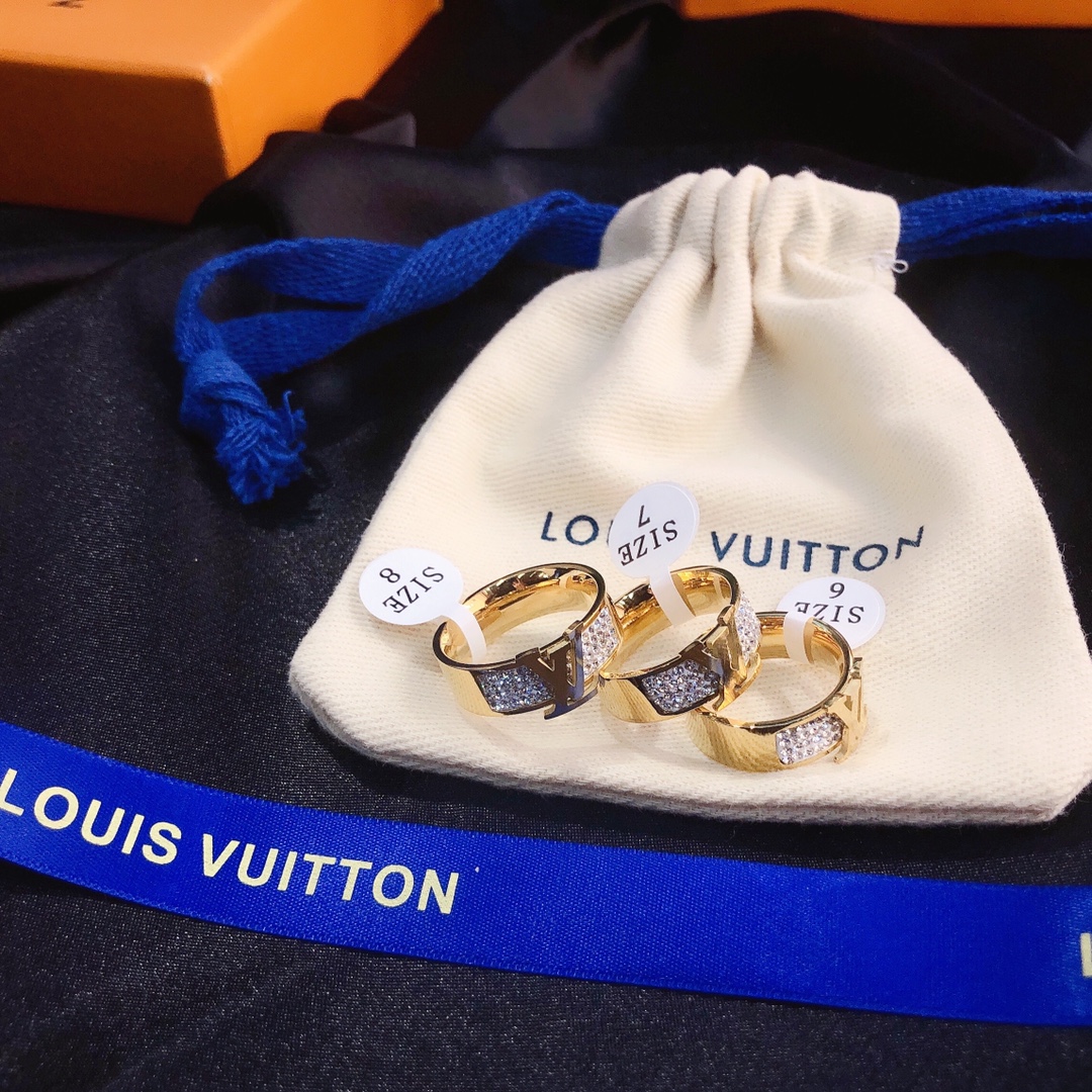 Replica LOUIS VUITTON Ring