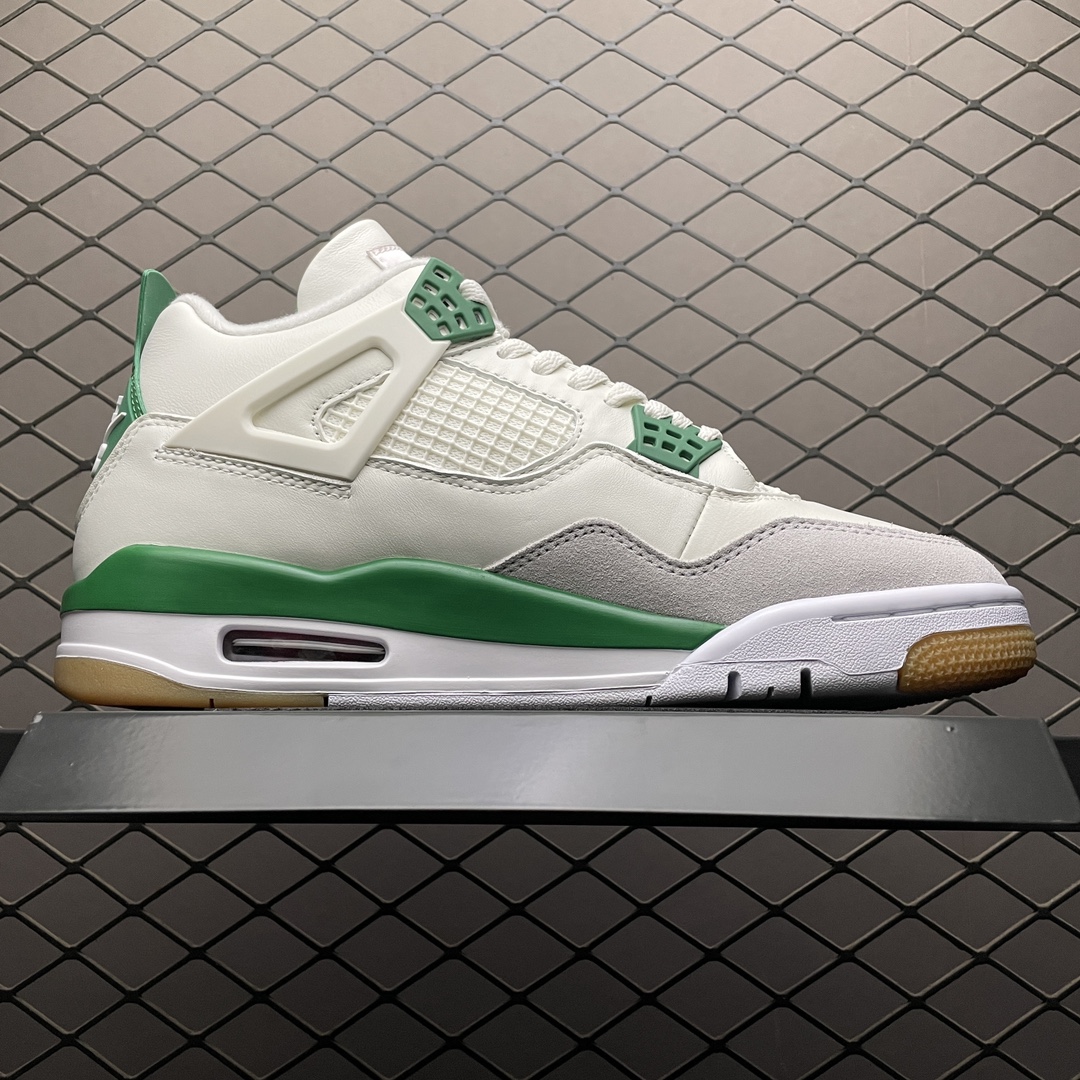 Replica Air Jordan Shoe SB x Air Jordan 4 Pine GreenDR5415-103 Size 40-47.5