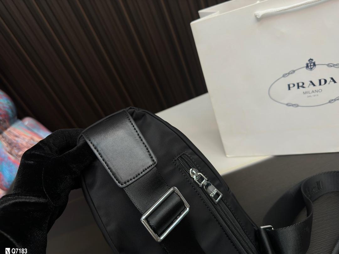 Replica Prada Bag 15*30CM