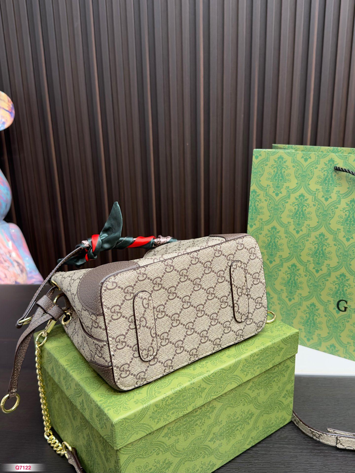 Replica Gucci Bag 19*20CM