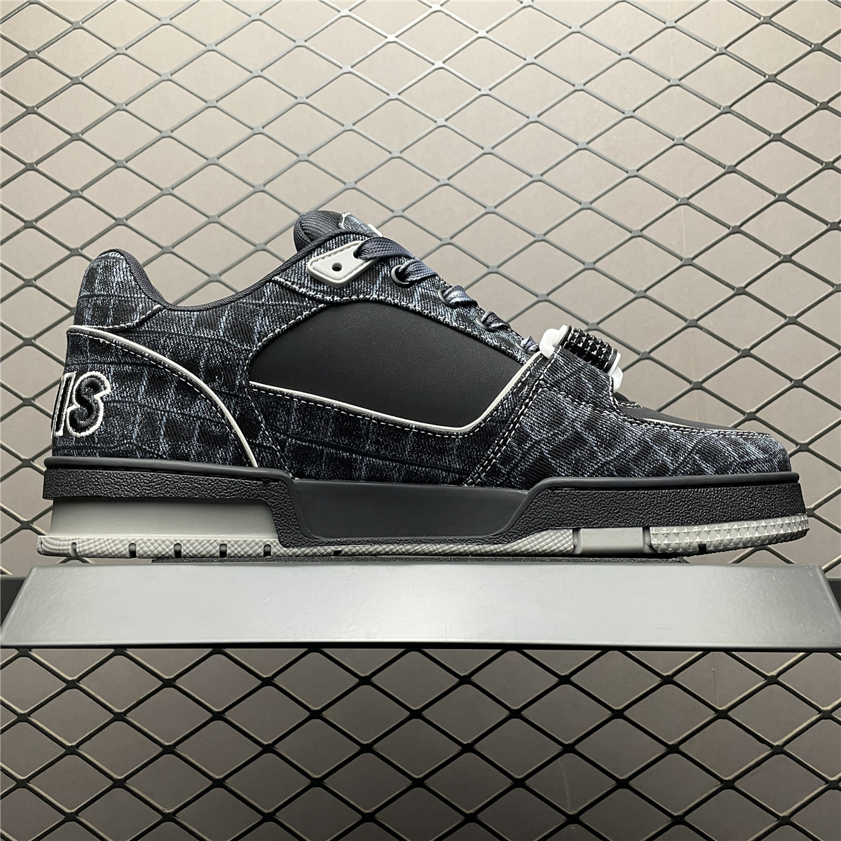 Replica LV Shoe  Louis Vuitton LV Trainer