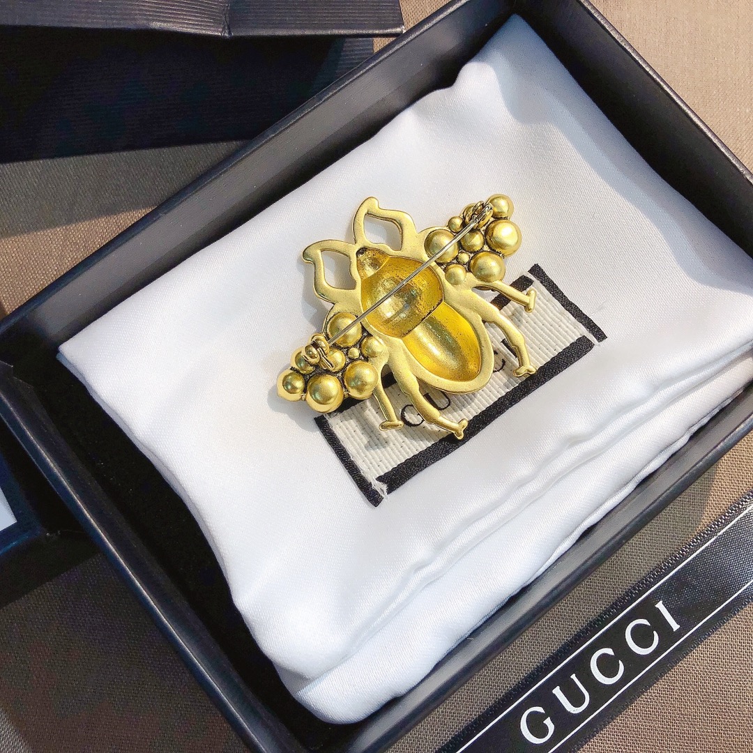 Replica GUCCI Brooch