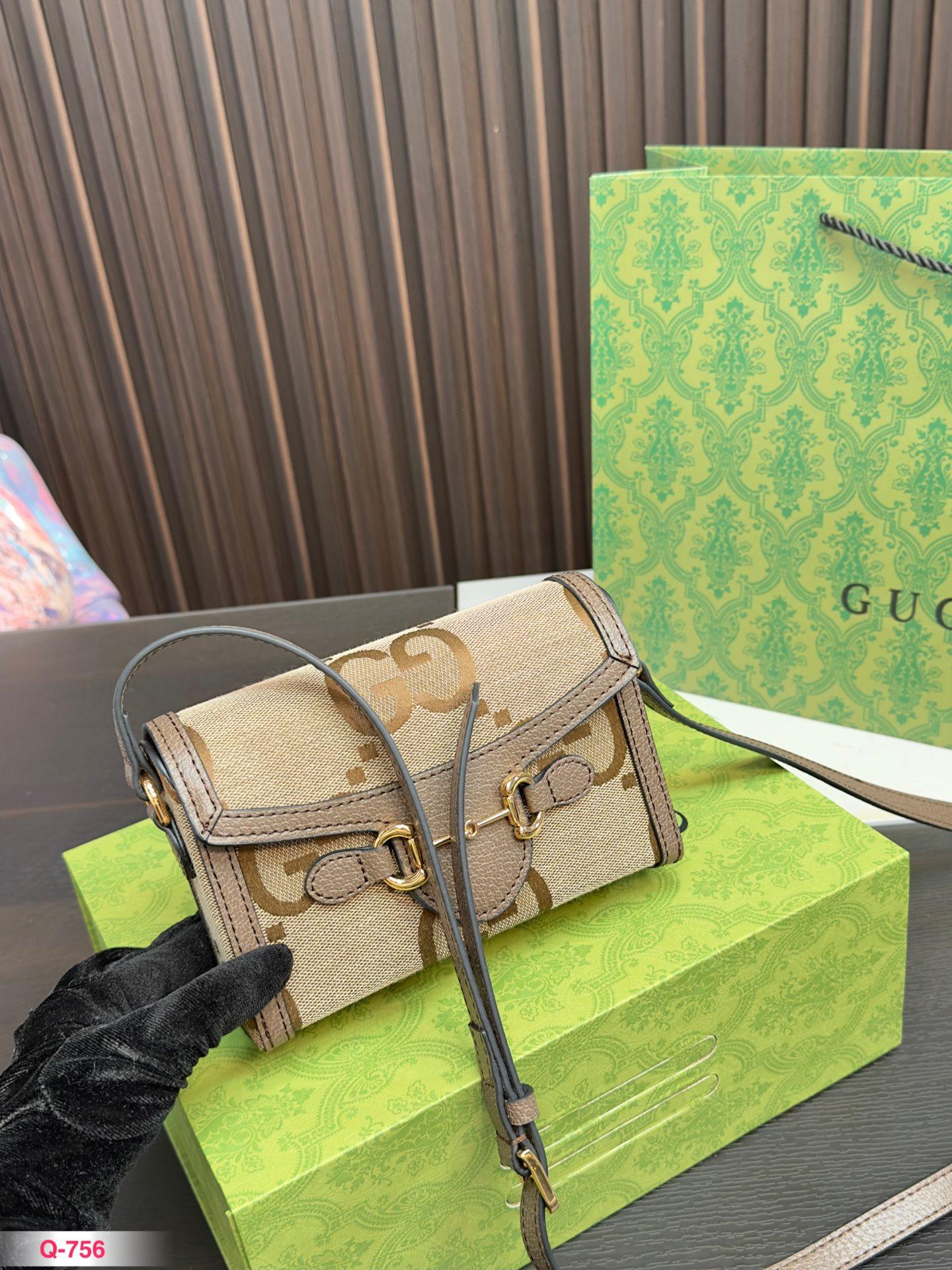 Replica Gucci Bag 11*10CM