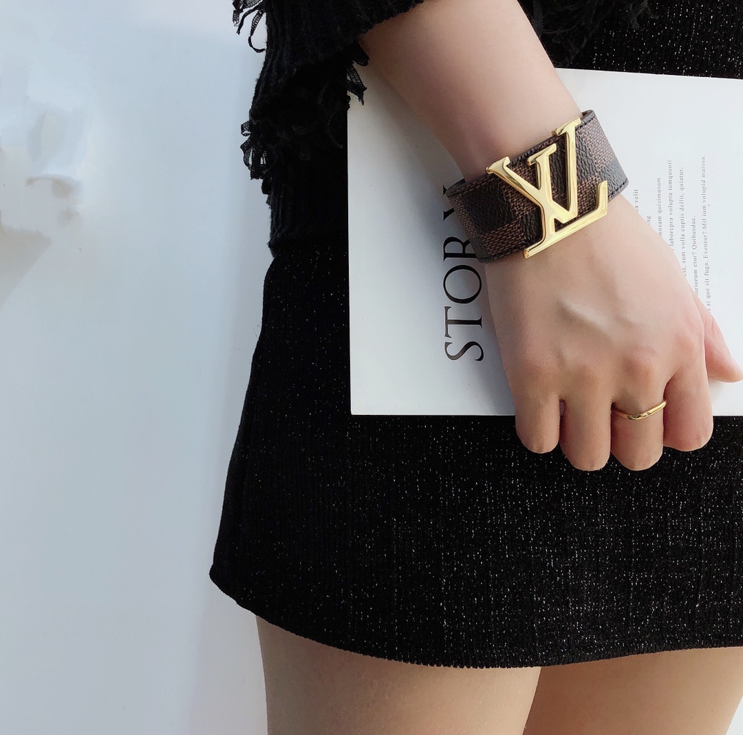 Replica LOUIS VUITTON Bangle
