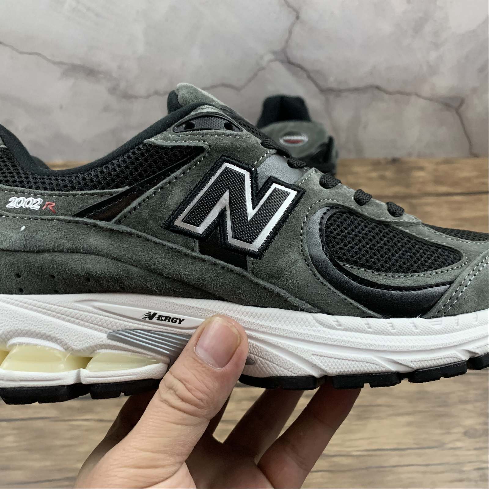 Replica New Balance Shoe New Balance NB2002  ML2002RB  36 36.5 37 38 38.5 39 40
