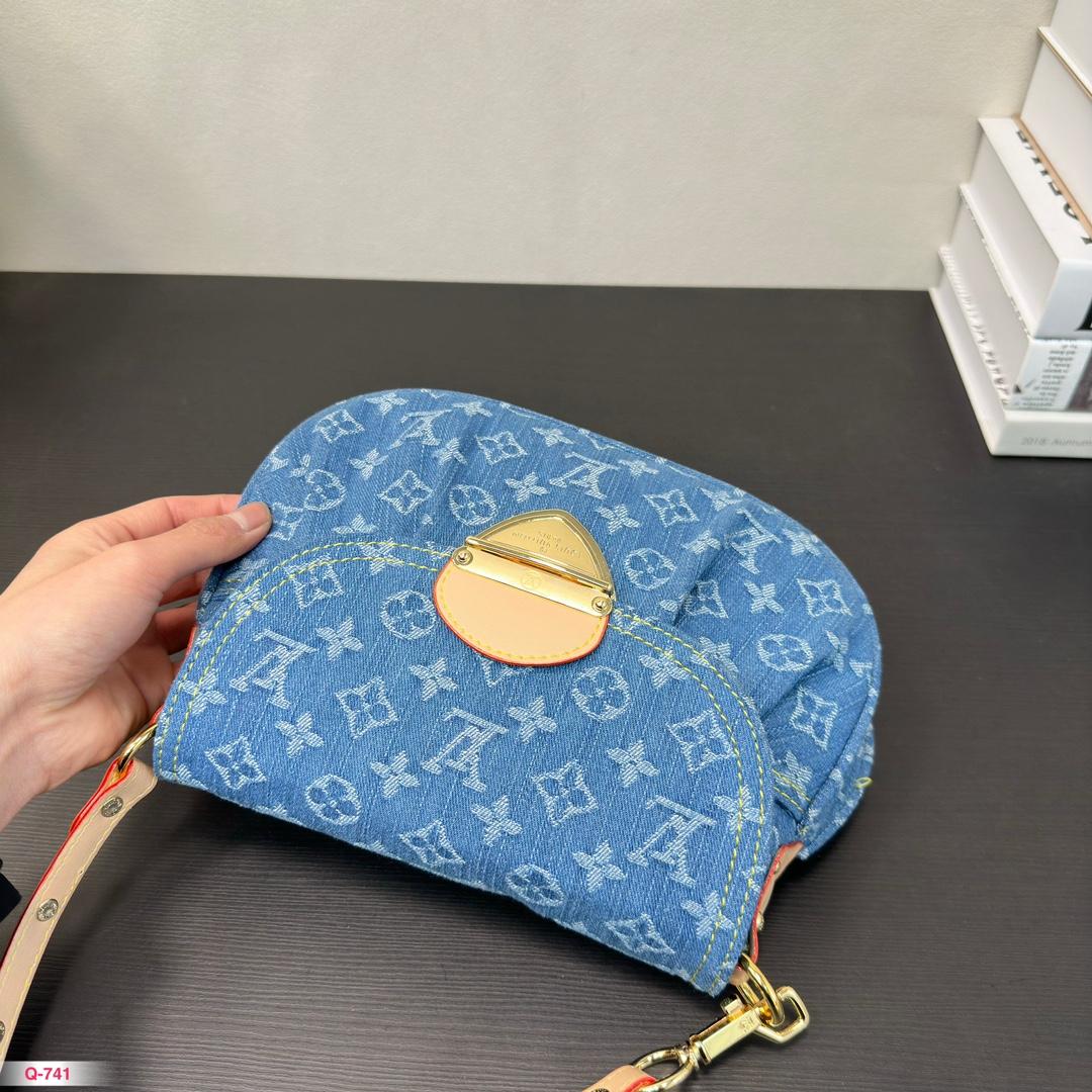 Replica Louis Vuitton Bag 26*18CM