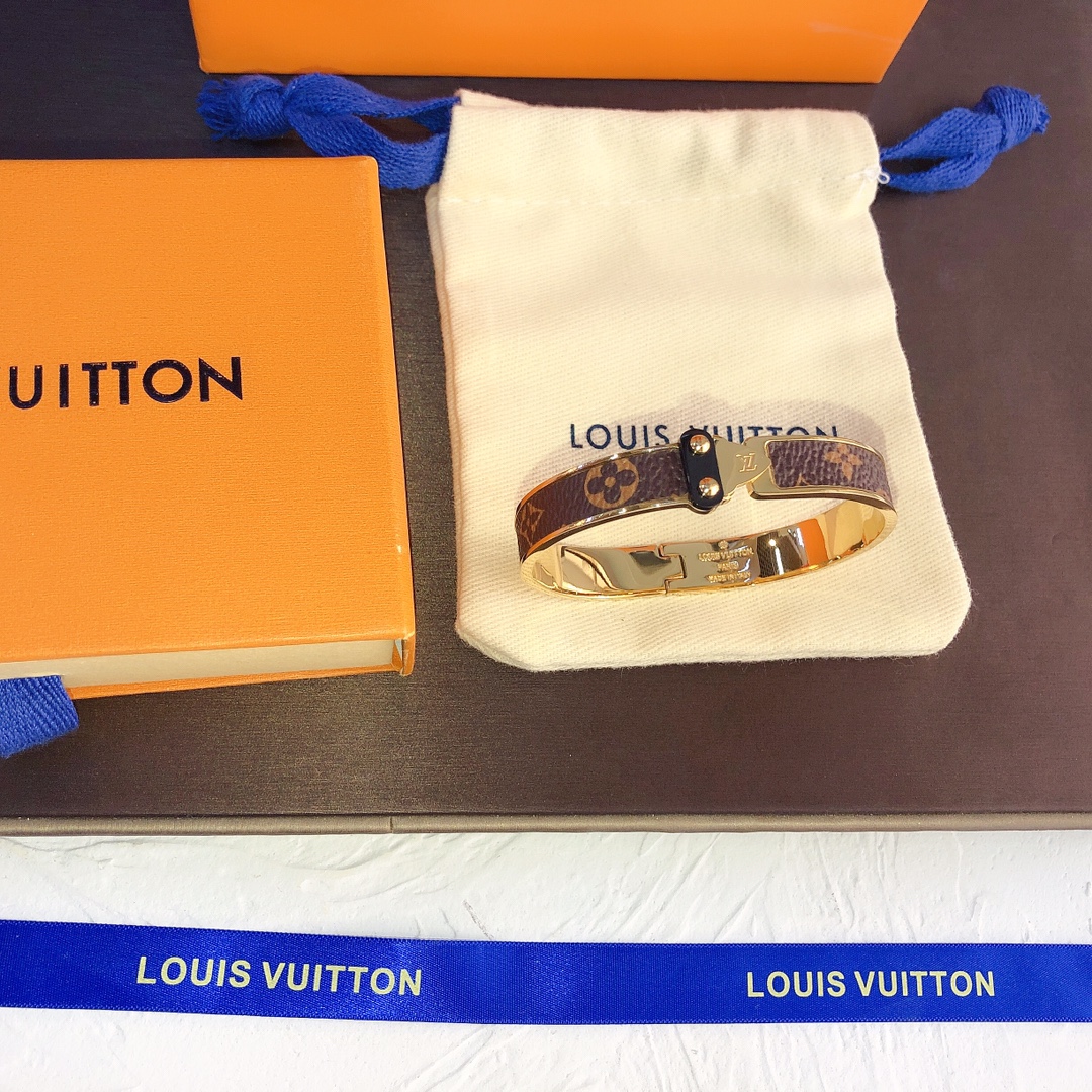Replica LOUIS VUITTON Bangle