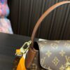 Replica Louis Vuitton Bag 11*21CM