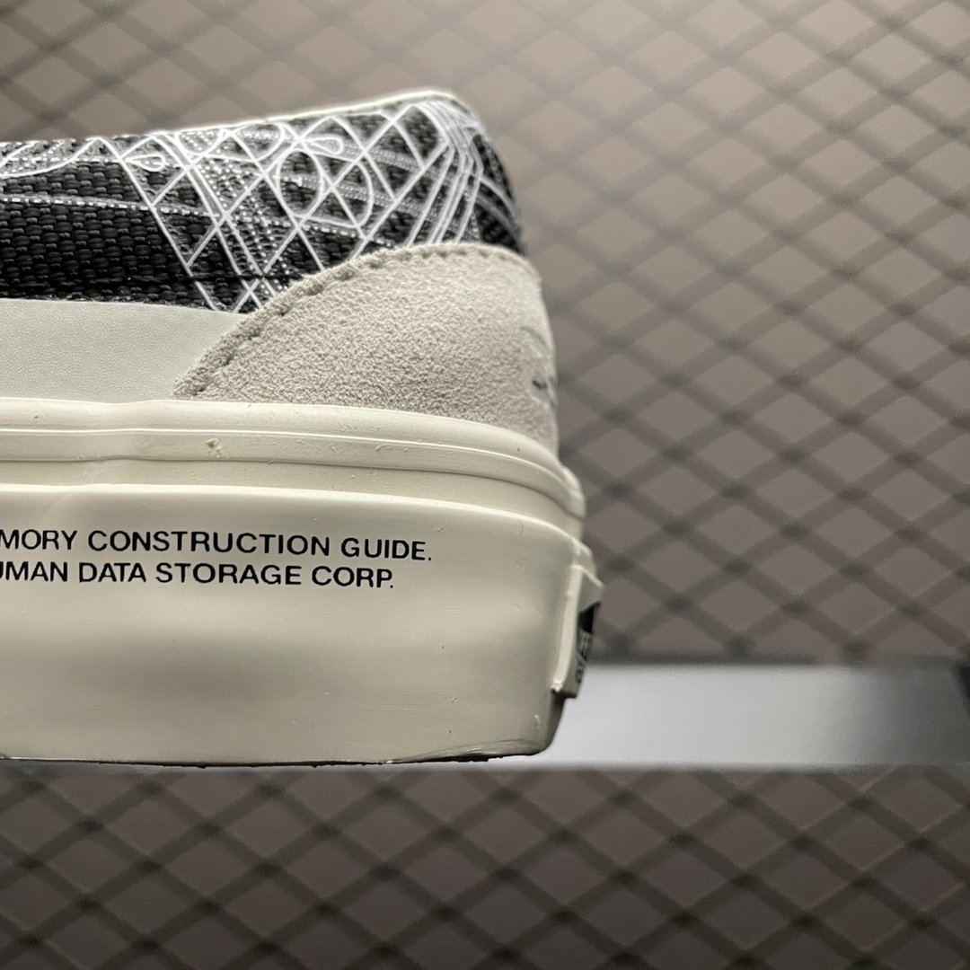 Replica Vans Shoe C2H4 x Vans  Authentic 715903 35-44
