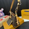Replica Louis Vuitton Bag 27*21CM/38*26CM