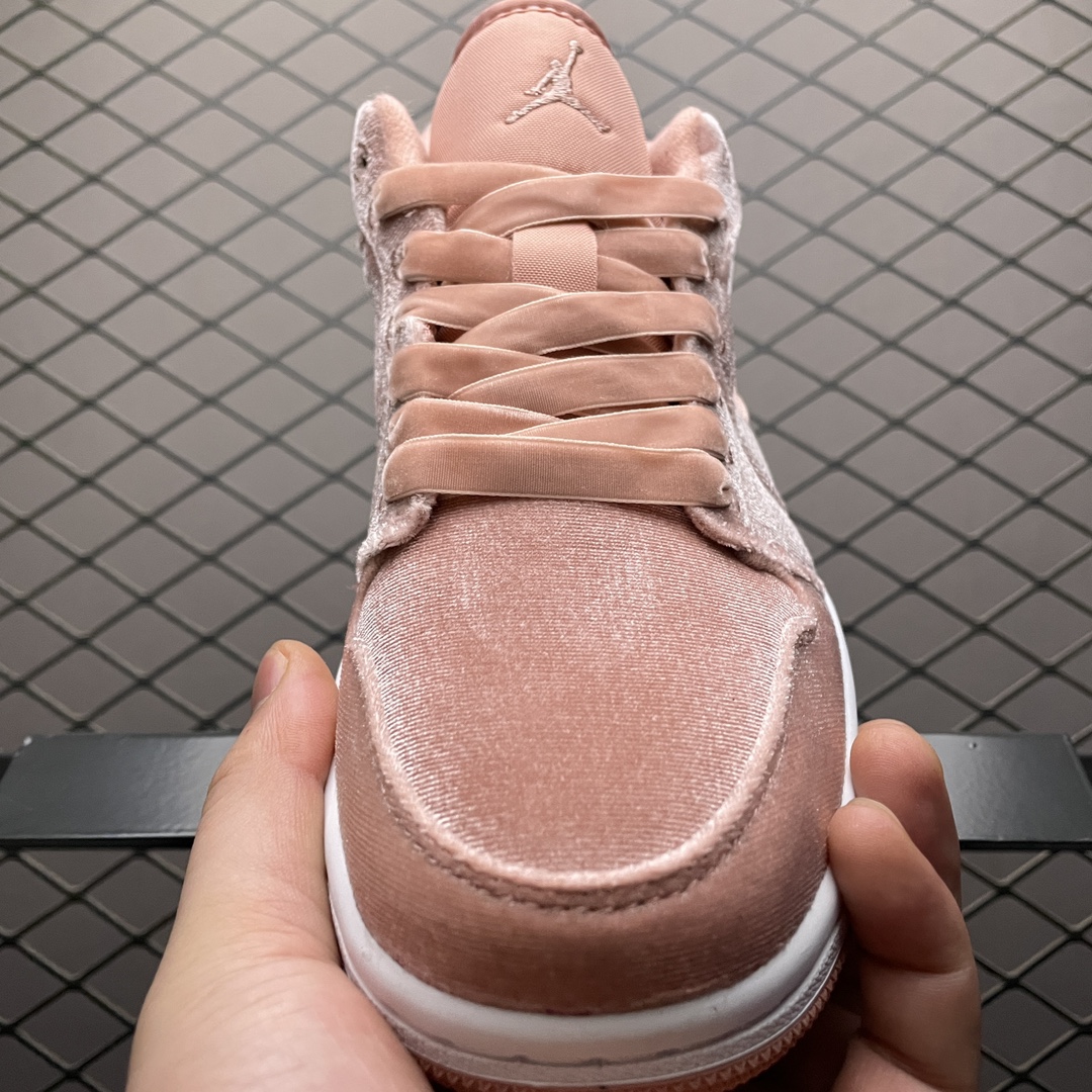 Replica Air Jordan Shoe Air Jordan 1 Low DQ8396-600 Size 36-40